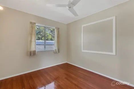 Property photo of 76 Brookfield Road Kenmore QLD 4069