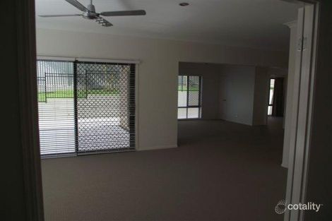 Property photo of 58 Armstrong Way Highland Park QLD 4211