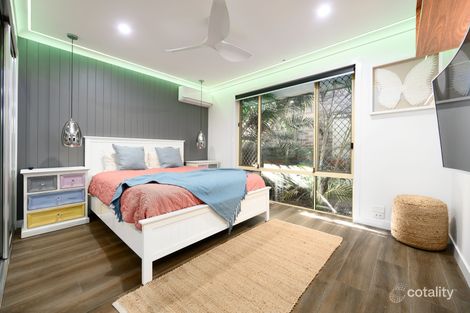 Property photo of 4/125 Hansford Road Coombabah QLD 4216