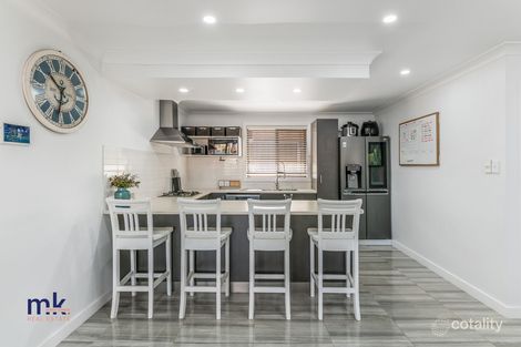 Property photo of 24 Aminya Crescent Bradbury NSW 2560