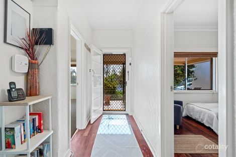 Property photo of 118 Egina Street Mount Hawthorn WA 6016