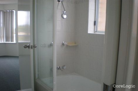 Property photo of 4/120 Akonna Street Wynnum QLD 4178