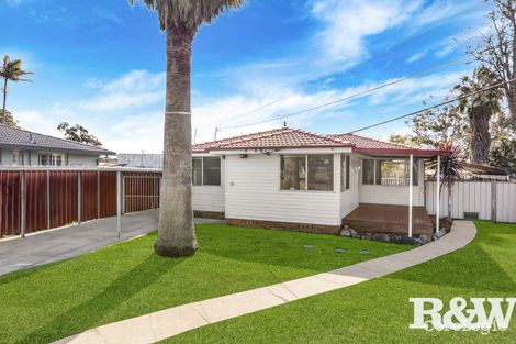 35 Labrador St, Rooty Hill, NSW 2766