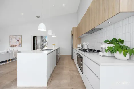 Property photo of 6 Kevin Curtis Crescent Casey ACT 2913