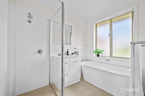 Property photo of 4 Agland Crescent Orange NSW 2800