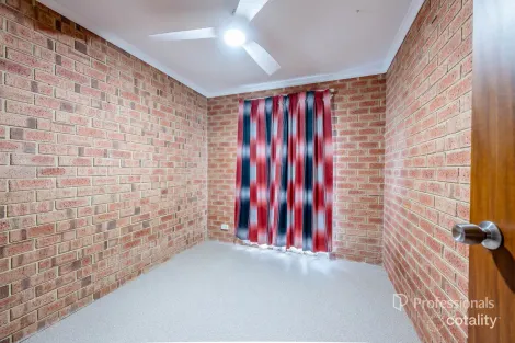Property photo of 53 Solomon Circle Karloo WA 6530