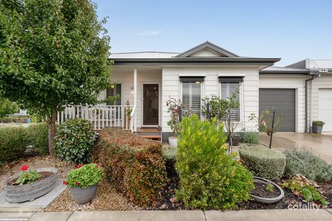 128/10 Skylark Bvd, Clyde North, VIC 3978