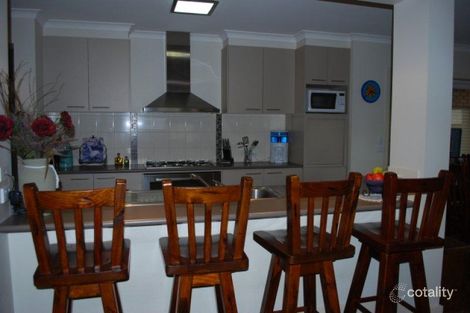 Property photo of 3 Arrowsmith Crescent Mooroopna VIC 3629