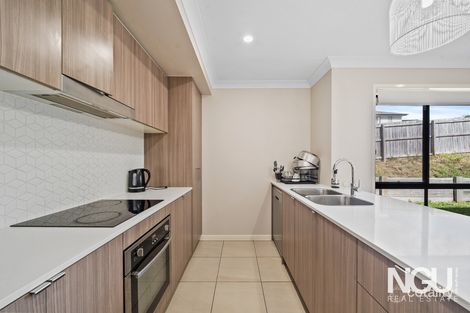 Property photo of 7 Peel Street Holmview QLD 4207