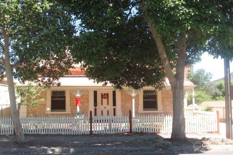 30 Elizabeth St, Croydon, SA 5008