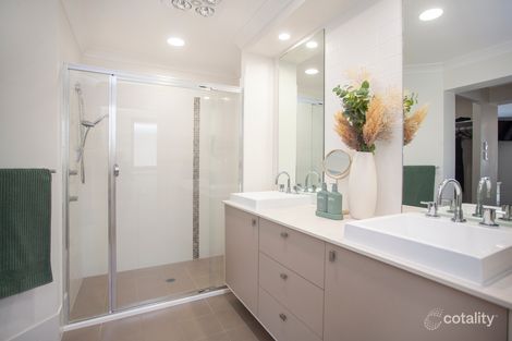 Property photo of 19 Joseph Andrews Crescent Taree NSW 2430