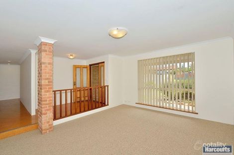 Property photo of 13 Newstead Close Halls Head WA 6210