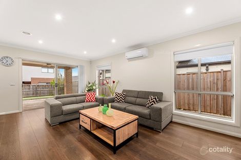 Property photo of 48 Barley Crescent Clyde North VIC 3978