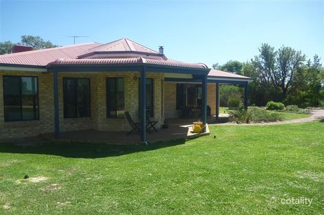 Property photo of 40 Scovell Crescent Anketell WA 6167