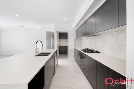 Property photo of 13 Dol Street Woodridge QLD 4114