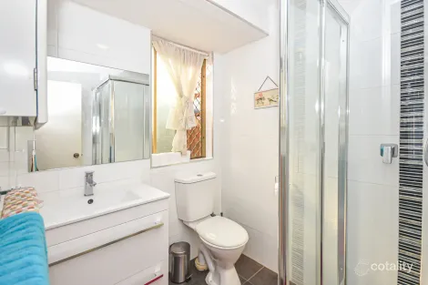 Property photo of 4 Carnegie Place Greenfields WA 6210