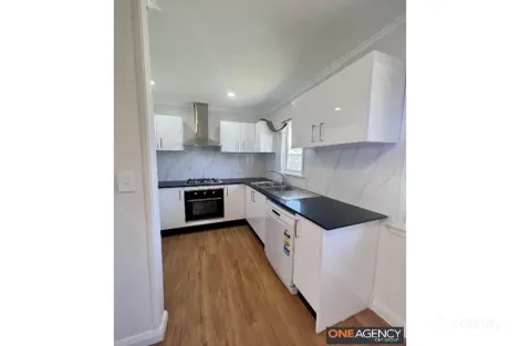 Property photo of 18 Thredbo Street Heckenberg NSW 2168