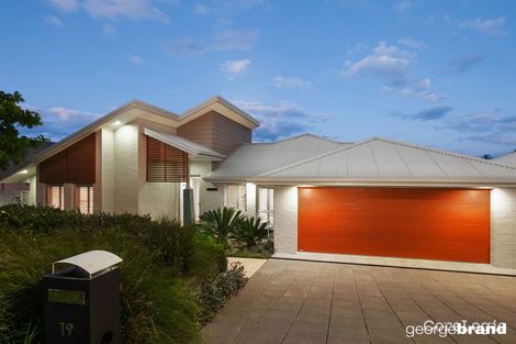 Property photo of 19 Figtree Bay Drive Kincumber NSW 2251