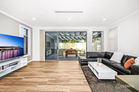 20 Larien Cres, Birrong, NSW 2143