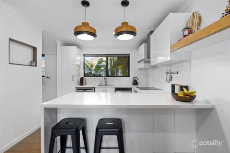 Property photo of 1/13 Barbet Place Burleigh Waters QLD 4220