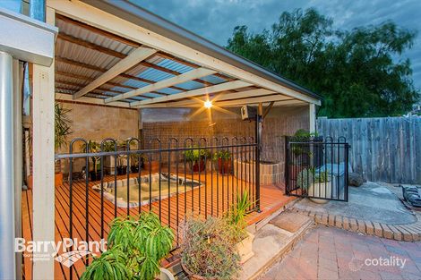 Property photo of 11 Trevor Court Keysborough VIC 3173