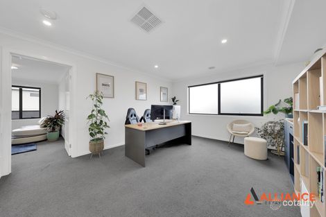 Property photo of 10 Fadden Place Epping VIC 3076