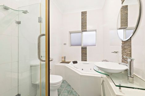 Property photo of 33 Margaret Street Belfield NSW 2191