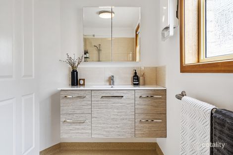 Property photo of 3/9 Long Point Road Sandy Bay TAS 7005