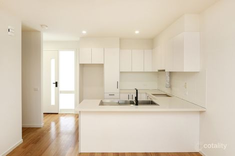 Property photo of 2/2 Donald Avenue Essendon VIC 3040