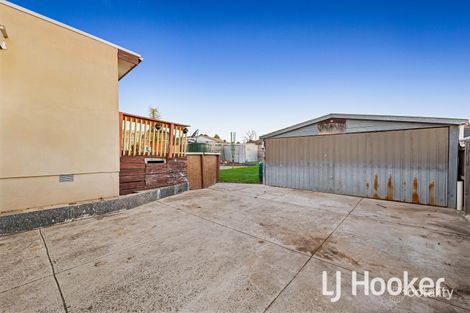 Property photo of 11 Waratah Street Doveton VIC 3177