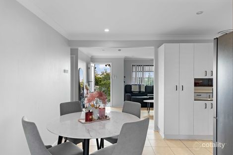 Property photo of 32 Buffier Crescent Rutherford NSW 2320