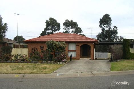 25 Dryberry Ave, St Clair, NSW 2759