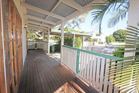 2/140 Eugaree St, Southport, QLD 4215