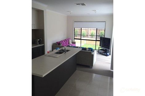 Property photo of 47 Wurrook Circuit North Geelong VIC 3215