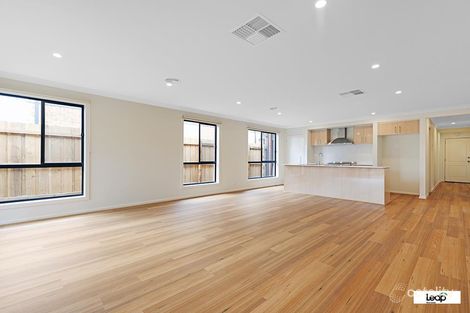 Property photo of 7 Princes Circuit Wallan VIC 3756