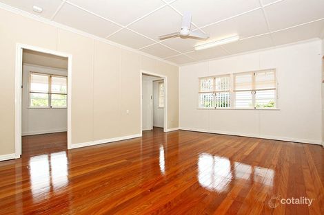 Property photo of 35 Watcombe Street Wavell Heights QLD 4012