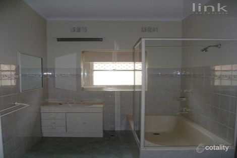 Property photo of 571 Olive Street Albury NSW 2640