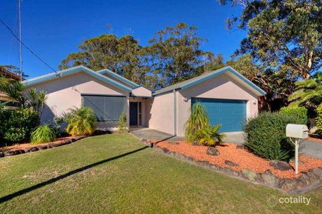 16 Bias Ave, Bateau Bay, NSW 2261