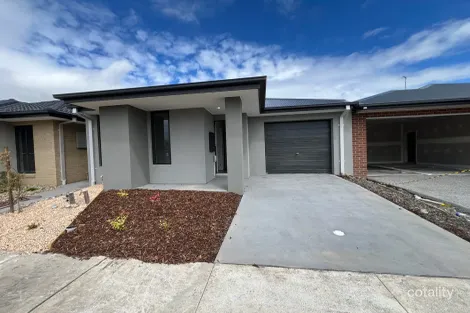 Property photo of 35 Mound Avenue Donnybrook VIC 3064