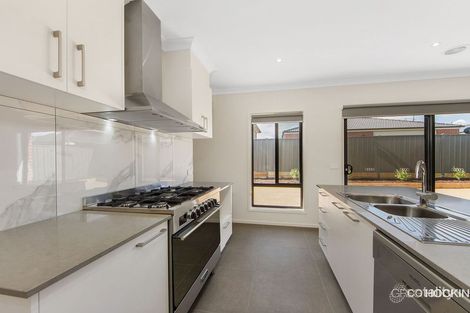 Property photo of 4 Trident Crescent Fraser Rise VIC 3336