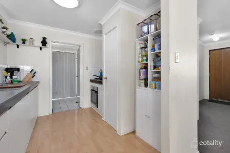 Property photo of 41 Ashton Close Mount Tarcoola WA 6530