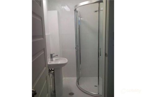 Property photo of 2/45 Nesca Parade The Hill NSW 2300