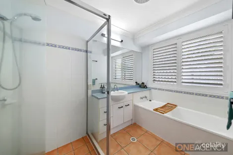 Property photo of 30 Dorian Crescent Sippy Downs QLD 4556