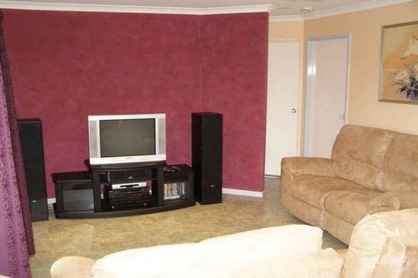 Property photo of 10 Karri Close Caboolture QLD 4510