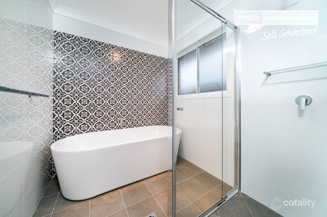 Property photo of 3 Hughes Court Lloyd NSW 2650