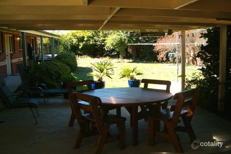 120 Station St, Porepunkah, VIC 3740