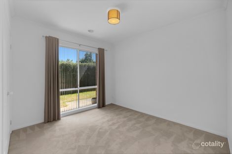 Property photo of 17 Sunhill Court Beaconsfield VIC 3807
