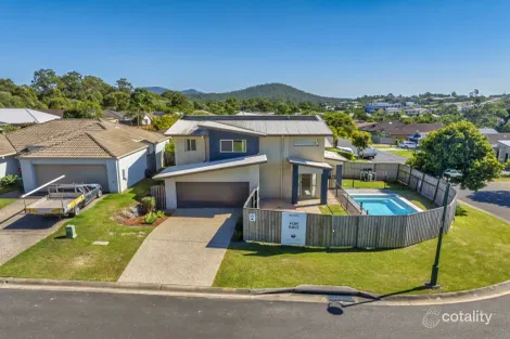 Property photo of 2/8 Witheren Circuit Pacific Pines QLD 4211