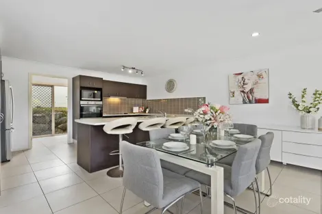 Property photo of 2/8 Witheren Circuit Pacific Pines QLD 4211