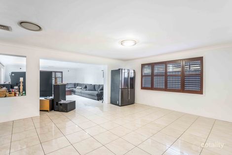 Property photo of 71 Myrtle Street Prestons NSW 2170